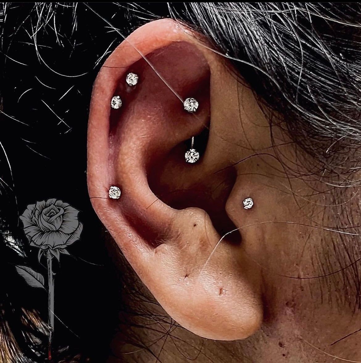 Custom eat piercing 